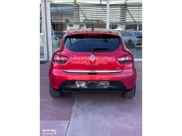 KANDAŞ'DA 2015 CLİO 1.5 DCİ İCON 94.000 KM