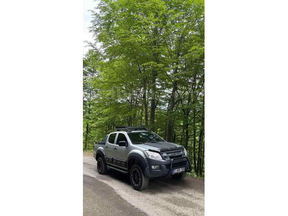 Sahibinden Isuzu D-Max 2.5 D 4x4 2015 Model 