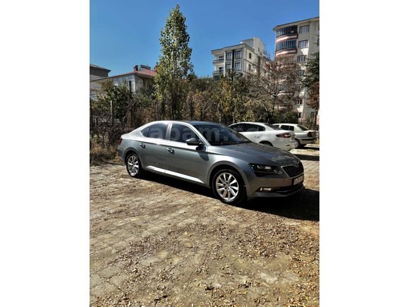 Sahibinden Skoda SuperB 1.6 TDI Style 2017 Model 