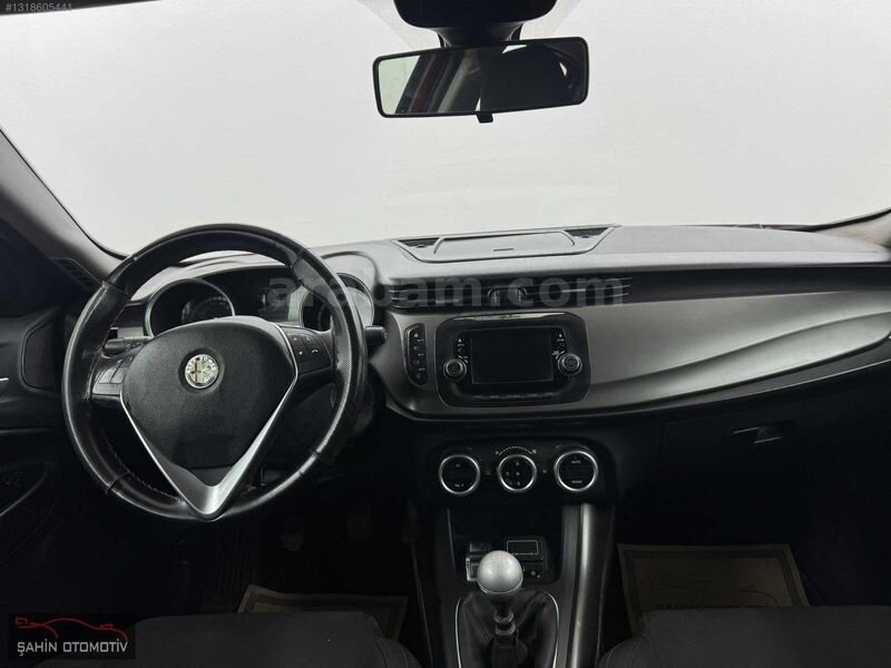 ŞAHİN DEN 2015 ALFA ROMEO GİULİETTA 1.6 JTD PROGRESSİON PLUS 7