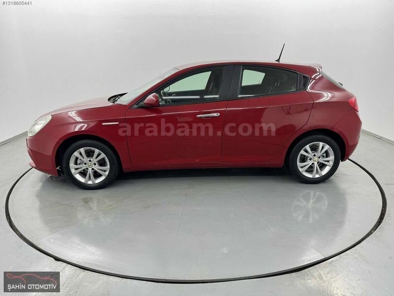 ŞAHİN DEN 2015 ALFA ROMEO GİULİETTA 1.6 JTD PROGRESSİON PLUS 4