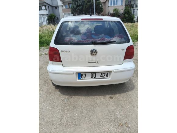 KIRŞEHİRDE POLO 1.4 2000 MODEL DÜRBÜN GÖĞÜS MANUEL