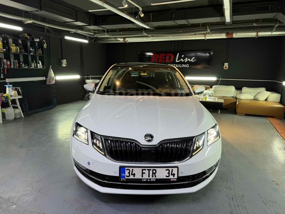 Galeriden Skoda Octavia 1.5 TSI Sport 2019 Model İstanbul