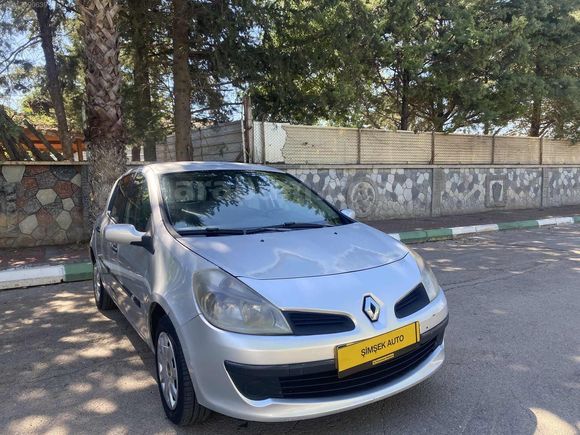 ŞİMŞEK AUTO'DAN 2006 RENULT CLİO 1.5 DCİ DİZEL 85 HP EXPRESSİON