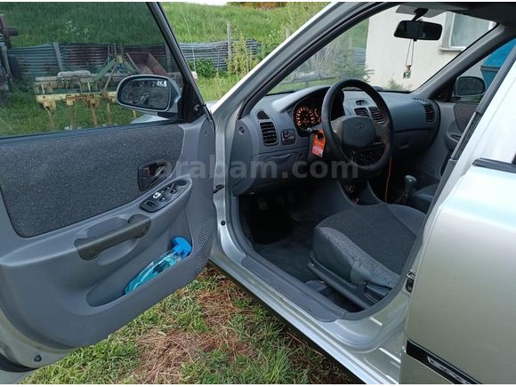 Sahibinden Hyundai Accent 1.3 LX 2000 Model