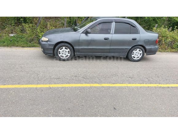 Sahibinden Hyundai Accent 1.3 LX 2000 Model