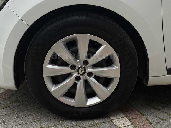 HATASIZ 2020 RENAULT CLİO 1.0SCE JOY 77.000KM