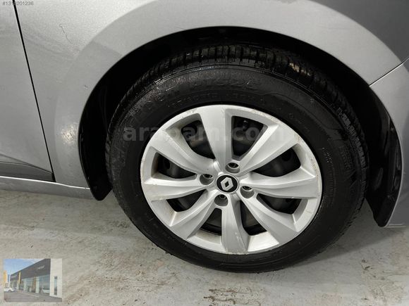 HEDEF RENAULT'DAN 0,99 KREDİ 2023 CLİO JOY SCE 65 BG MANUEL %20