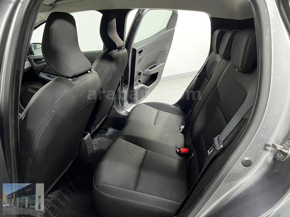 HEDEF RENAULT'DAN 0,99 KREDİ 2023 CLİO JOY SCE 65 BG MANUEL %20