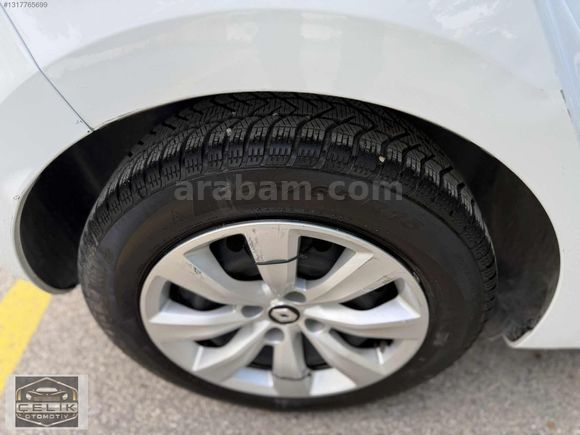2022 RENAULT CLIO 1.0 SCE HATASIZ BOYASIZ 50.000 KM DE