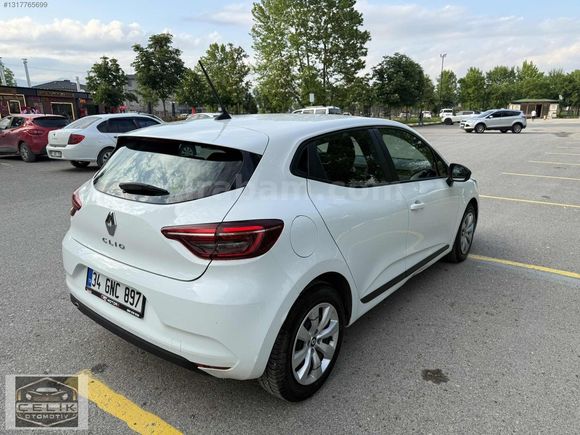 2022 RENAULT CLIO 1.0 SCE HATASIZ BOYASIZ 50.000 KM DE