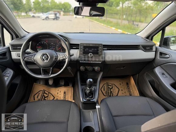 2022 RENAULT CLIO 1.0 SCE HATASIZ BOYASIZ 50.000 KM DE