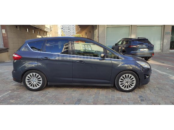 Sahibinden Ford C-Max 1.6 TDCi YENİ KASA Titanium X 2011 Model 
