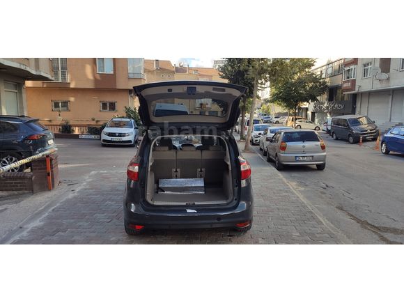 Sahibinden Ford C-Max 1.6 TDCi YENİ KASA Titanium X 2011 Model 