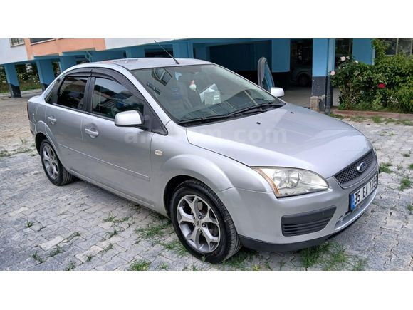 Sahibinden Ford Focus 1.6 TDCi Trend 2008 Model  328.000 km Gri (Gümüş)