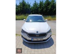 2022 SKODA SCALA 1.0TSI ELITE BAKIMLI APPLE CARPLAY KREDI IMKANI