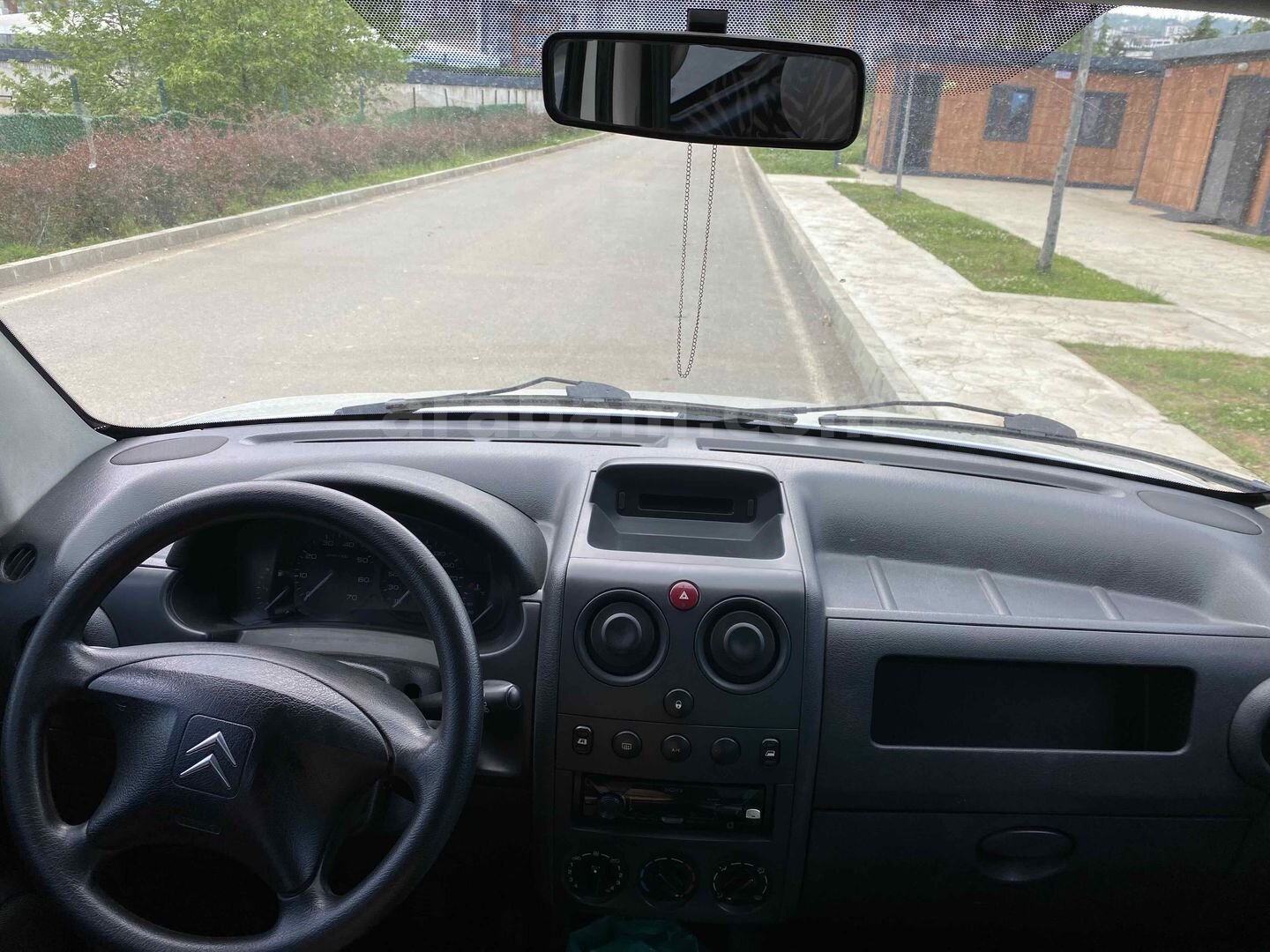 Sahibinden Citroen Berlingo 1.6 HDi Combi SX 2007 Model Trabzon 100.000 km Gri 4