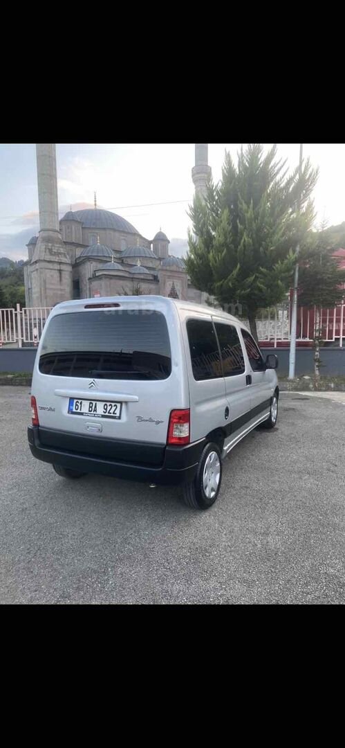 Sahibinden Citroen Berlingo 1.6 HDi Combi SX 2007 Model Trabzon 100.000 km Gri 2