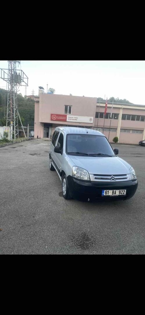 Sahibinden Citroen Berlingo 1.6 HDi Combi SX 2007 Model Trabzon 100.000 km Gri 7