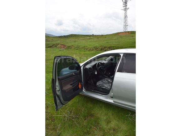 Sahibinden Volkswagen Jetta 1.9 TDi Midline 2007 Model