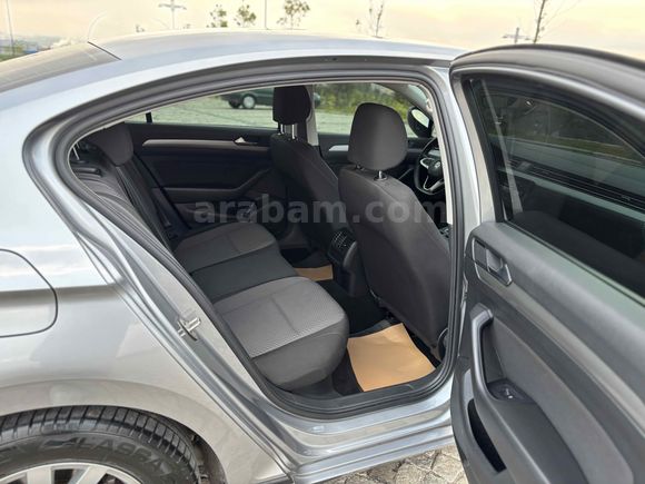 BOYASIZ- 94 KM- HAYALET-ACC -OTONOM ELEGANCE  DONANIMLI PASSAT
