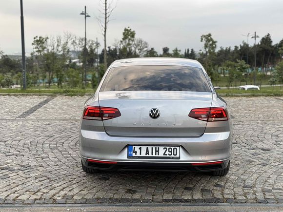 BOYASIZ- 94 KM- HAYALET-ACC -OTONOM ELEGANCE  DONANIMLI PASSAT