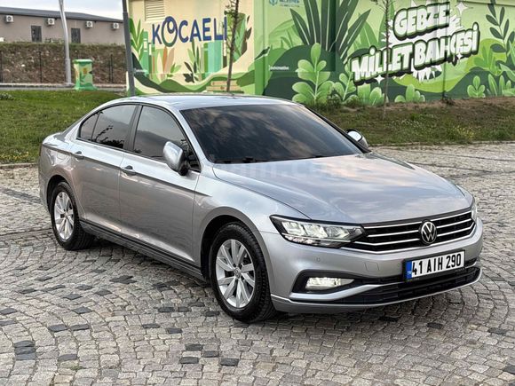 BOYASIZ- 94 KM- HAYALET-ACC -OTONOM ELEGANCE  DONANIMLI PASSAT