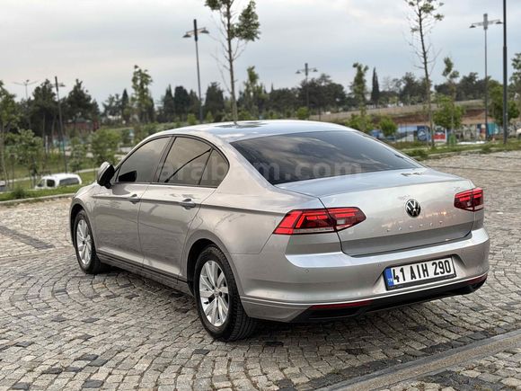 BOYASIZ- 94 KM- HAYALET-ACC -OTONOM ELEGANCE  DONANIMLI PASSAT