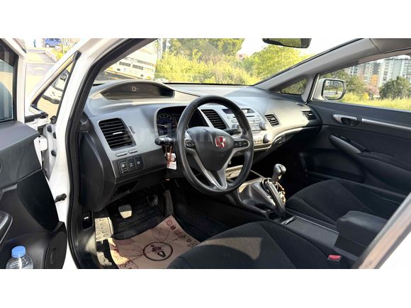 Sahibinden Honda Civic 1.6i VTEC Premium 2011 Model 