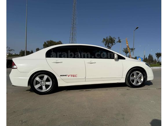 Sahibinden Honda Civic 1.6i VTEC Premium 2011 Model 