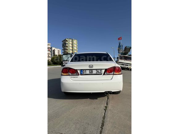 Sahibinden Honda Civic 1.6i VTEC Premium 2011 Model 