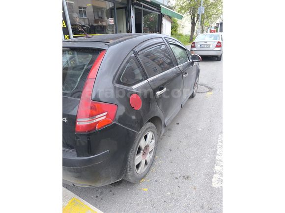 Citroen C4 1.6 HDi SX 2006 Model