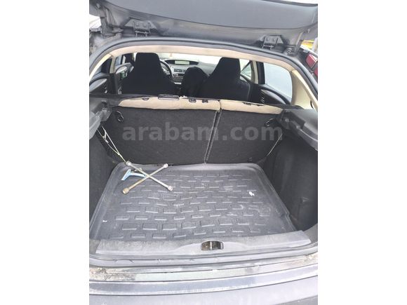 Citroen C4 1.6 HDi SX 2006 Model