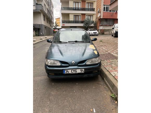 Renault megane 1