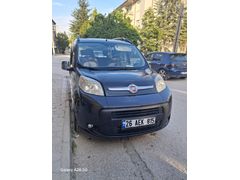 Masrafsız Sahibinden Fiat Fiorino Combi Combimix 1.3 Multijet 2016 Model  200.000 km Siyah