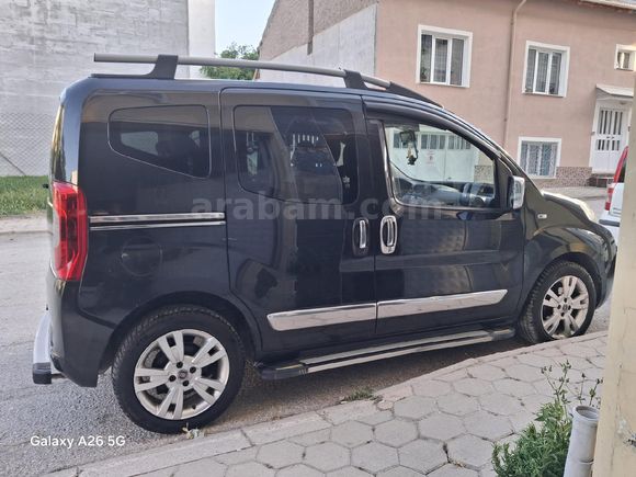 Masrafsız Sahibinden Fiat Fiorino Combi Combimix 1.3 Multijet 2016 Model  200.000 km Siyah