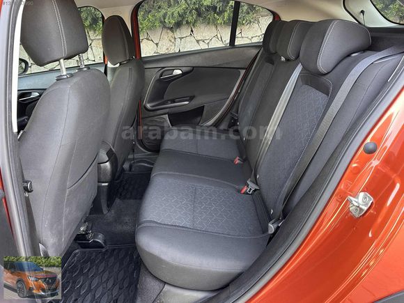 FİAT EGEA CROSS 1.4 FİRE URBAN LANSMAN RENK