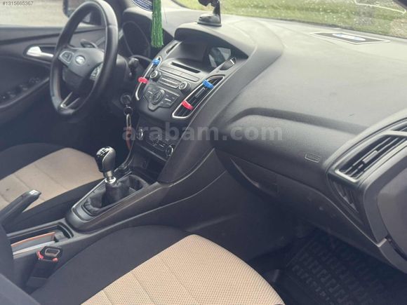 2016 FOCUS TREND X 154 KM