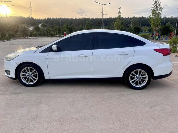 2015 FORD FOCUS 1.6 TDCİ TRENDX MASRAFSIZ TEMİZ