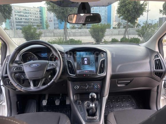 2015 FORD FOCUS 1.6 TDCİ TRENDX MASRAFSIZ TEMİZ