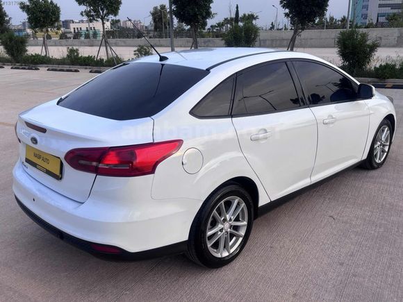 2015 FORD FOCUS 1.6 TDCİ TRENDX MASRAFSIZ TEMİZ