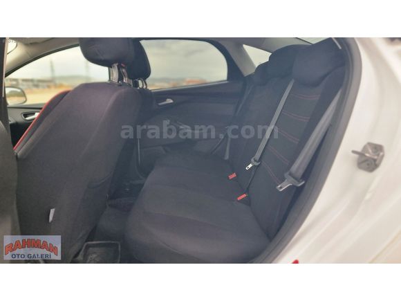 RAHMAN OTOMOTİVDEN DEĞİŞENSİZ BOYASIZ FORD FOCUS