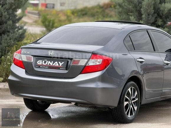 ACİL SATILIK 2014 MODEL HONDA CİVİC 1.6 ECO ELEGANCE KM 132 BİN