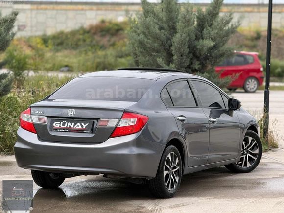 ACİL SATILIK 2014 MODEL HONDA CİVİC 1.6 ECO ELEGANCE KM 132 BİN