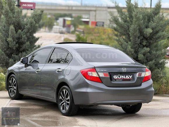 ACİL SATILIK 2014 MODEL HONDA CİVİC 1.6 ECO ELEGANCE KM 132 BİN