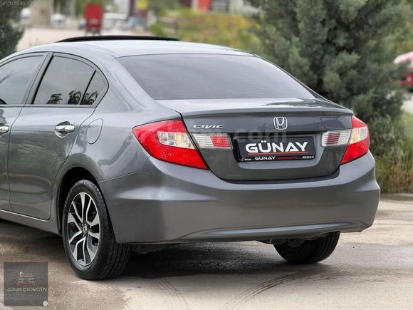 ACİL SATILIK 2014 MODEL HONDA CİVİC 1.6 ECO ELEGANCE KM 132 BİN