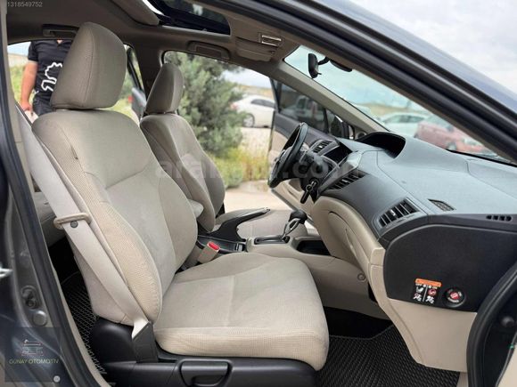 ACİL SATILIK 2014 MODEL HONDA CİVİC 1.6 ECO ELEGANCE KM 132 BİN