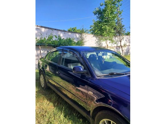 Sahibinden Volkswagen Passat 1.8 Trendline 2000 Model