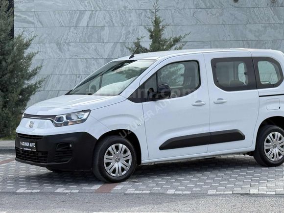 UZUNER AUTO'dan 2023 MODEL 1.5blueHDİ 97 bin km hatasız