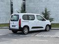 UZUNER AUTO'dan 2023 MODEL 1.5blueHDİ 97 bin km hatasız